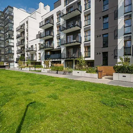 아파트 Bemowo Narwik Deluxe By Bookinghost