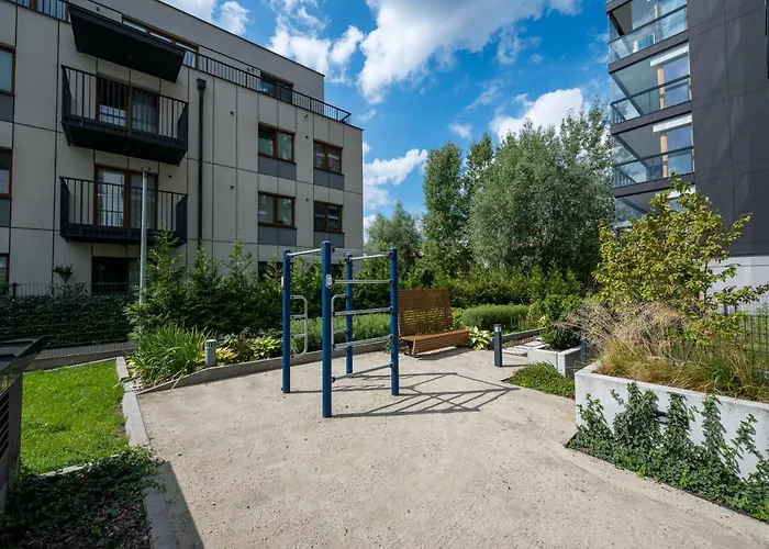 Bemowo Narwik Deluxe By Bookinghost Varsó